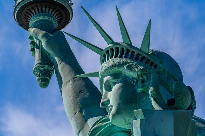 private-guided-tour-to-men-in-black-movie-new-york-locations