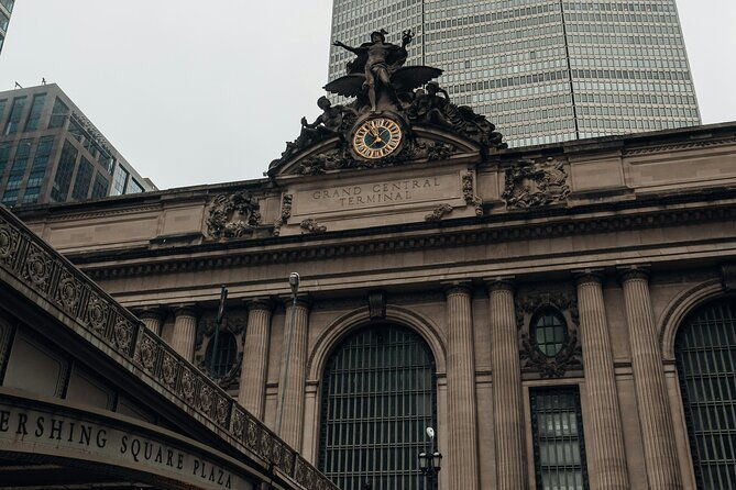 private-guided-tour-to-men-in-black-movie-new-york-locations