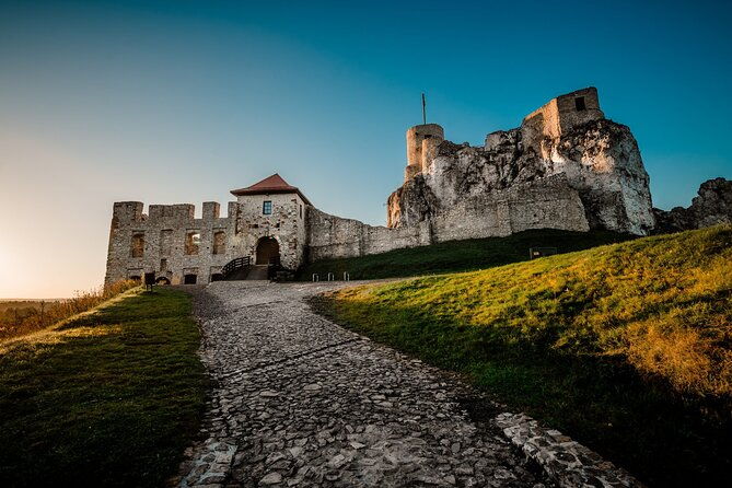 private-guided-tour-to-trail-of-the-eagles-nests-from-krakow