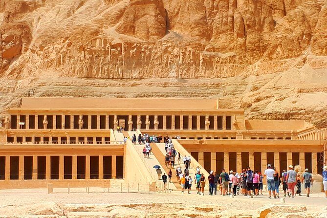 Private Guided tour Valley of the King ,Queen Hatshepsut, &Memnon - Tomb of Ramses III and Ramses IX