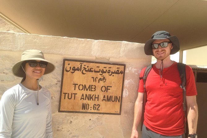 Private Guided tour Valley of the King ,Queen Hatshepsut, &Memnon - Luxor’s East Bank and Karnak Temple