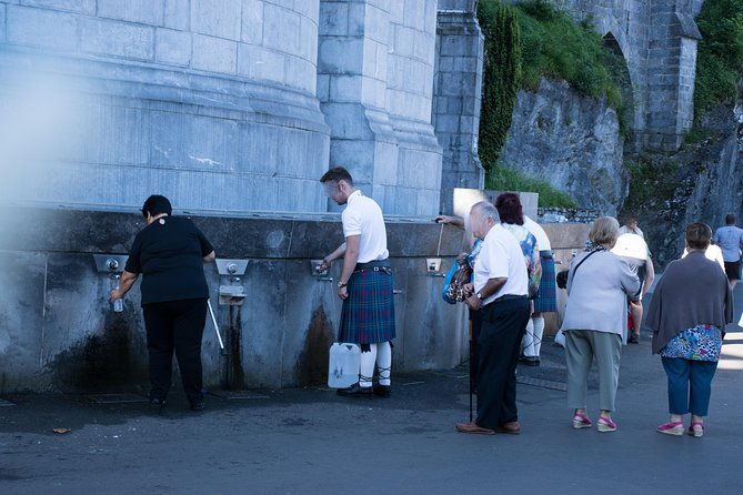 private-guided-tours-of-lourdes-walking-tour