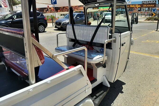 private-guided-tuk-tuk-tour-with-pick-up-and-drop-off-in-albufeira