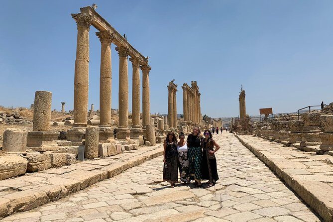 Private Guided Umm Quais and Jerash tour with lunch - FAQ