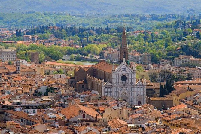 private-guided-visit-florences-santa-croce-basilica-and-ancient-leather-school