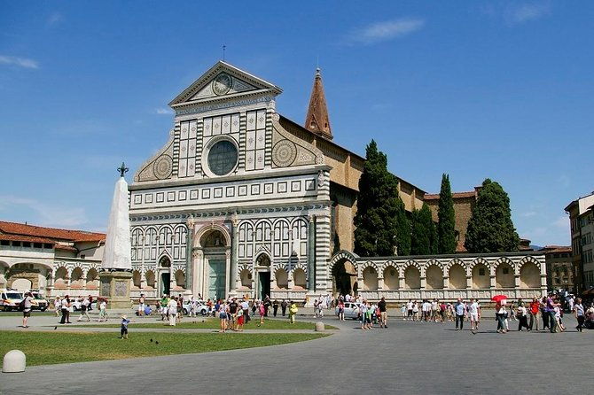 private-guided-visit-of-florence-santa-maria-novella-basilica-and-its-officina-profumo-farmaceutica