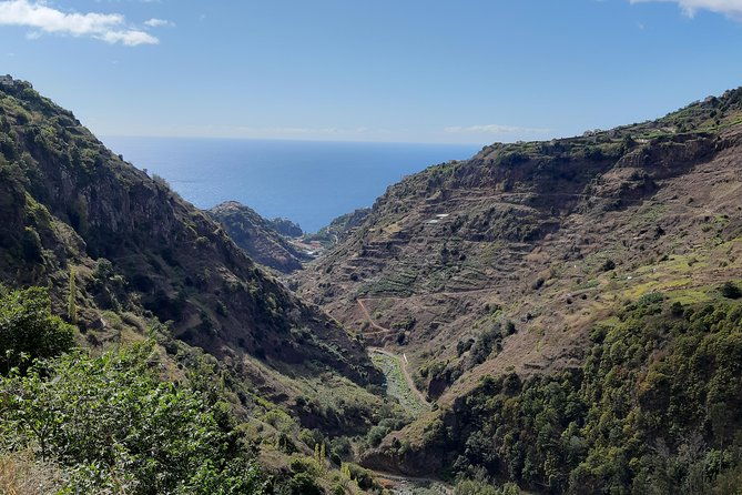 private-guided-walk-ponta-do-sol-levada-moinho