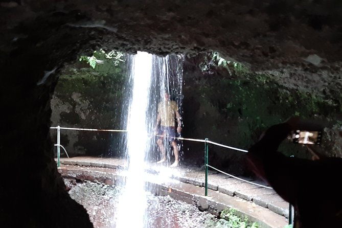 private-guided-walk-ponta-do-sol-levada-moinho