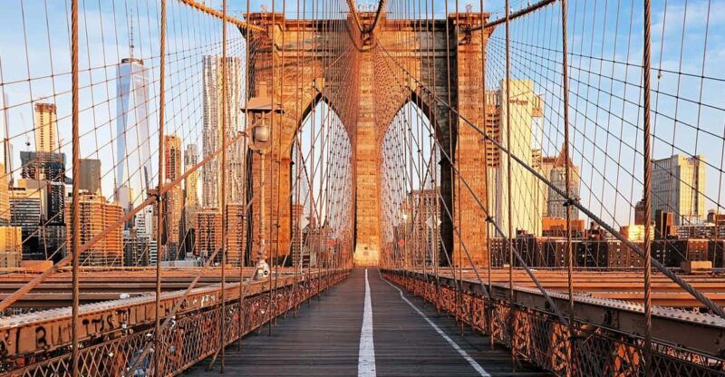 private-guided-walking-tour-of-the-brooklyn-bridge-and-dumbo-3