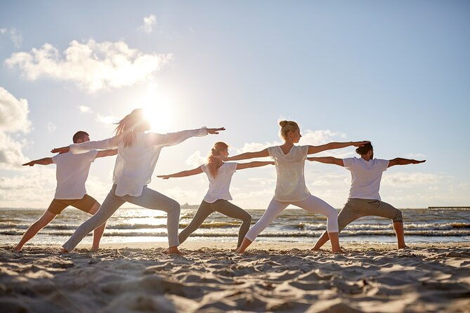 private-guided-yoga-on-the-beach-in-coronado-island