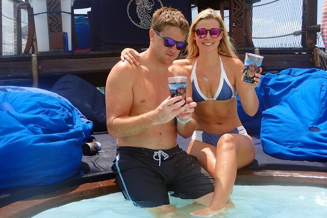 Private Half-Day Blue Dragon Yacht for Snorkeling Koh Tan & Visit Pig Island - Setting sail on Koh Samui: An overview