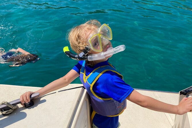 private-half-day-boat-tour-with-snorkeling-and-drinks