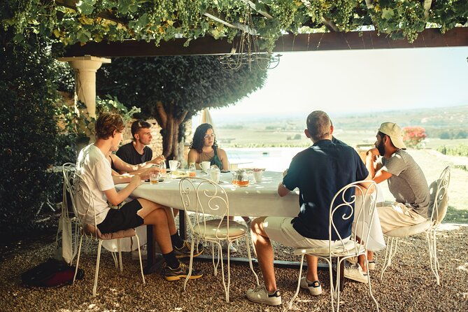 private-half-day-burgundy-wine-and-food-tour-by-vintage-defender
