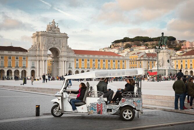 private-half-day-eco-tuk-tuk-tour-in-lisbon