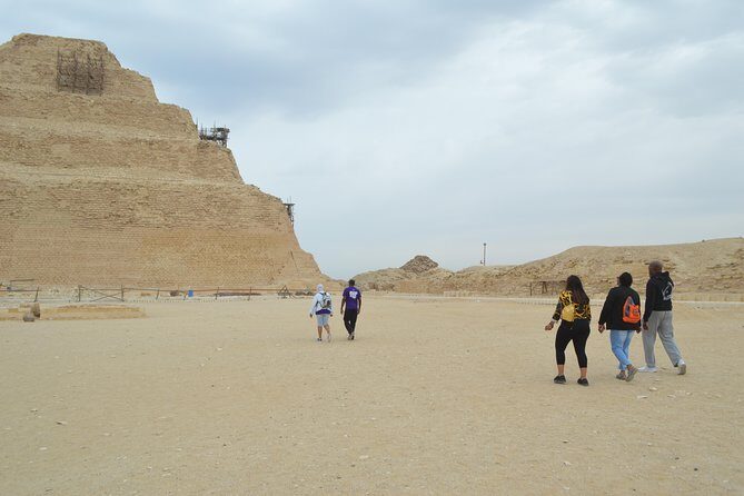 Private Half Day Giza Pyramids & Camel &Lunch &Shopping - FAQ