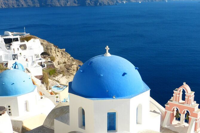private-half-day-guided-tour-visit-to-santorini