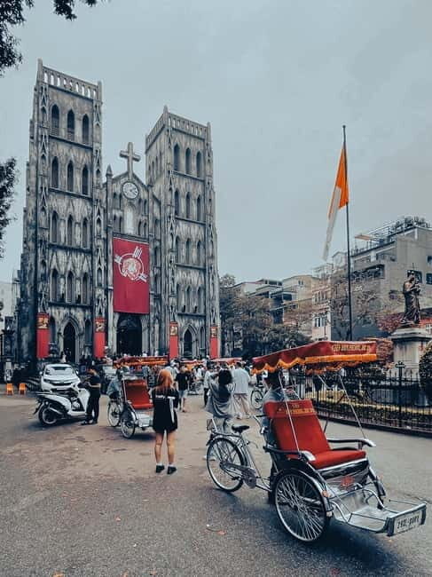 Private Half-Day Hanoi City Tour with Cyclo and Train street - What Makes This Tour Stand Out?