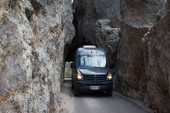 private-half-day-mt-rushmore-black-hills-tour-2