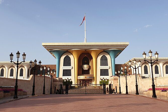 Private Half-Day Muscat City At Night Tour - The Itinerary in Detail: What to Expect