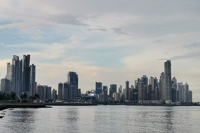 private-half-day-panama-city-and-canal-tour