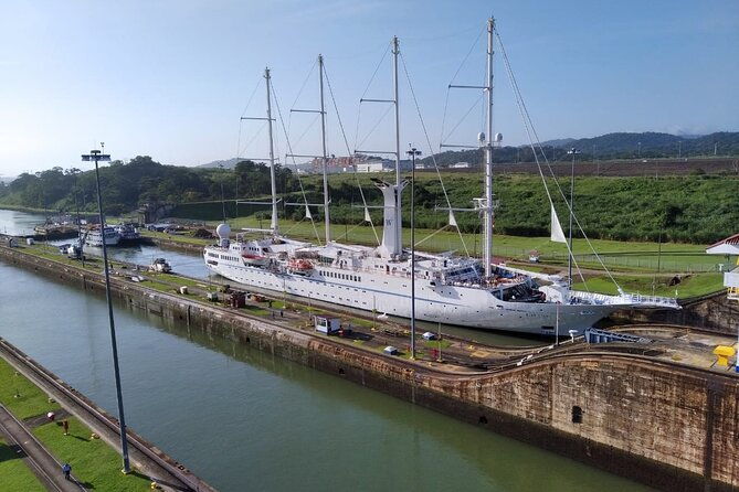 private-half-day-panama-city-and-canal-tour