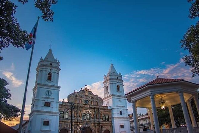 private-half-day-panama-city-and-canal-tour