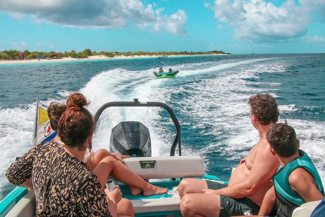 private-half-day-revolve-boat-tour-in-bonaire