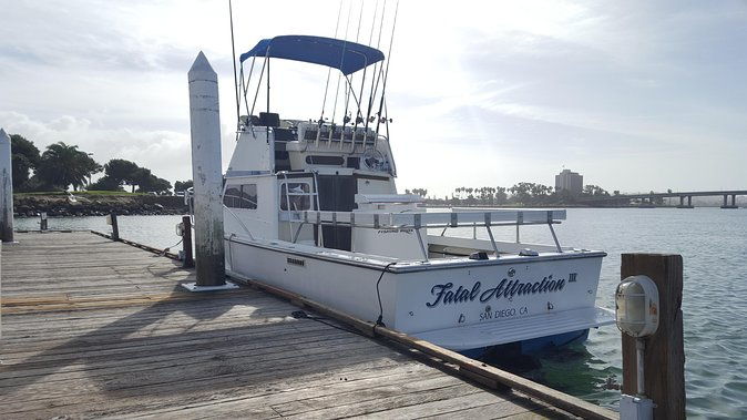 private-half-day-san-diego-fishing-trip-for-up-to-4-people-2