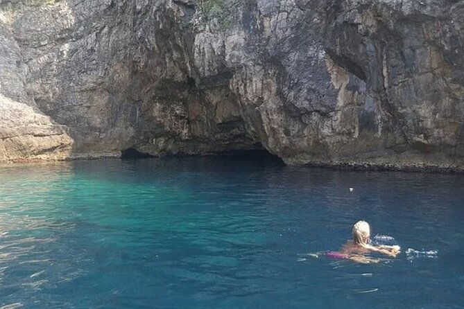 private-half-day-speedboat-tour