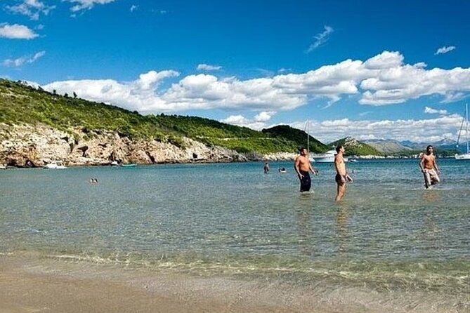 private-half-day-speedboat-tour