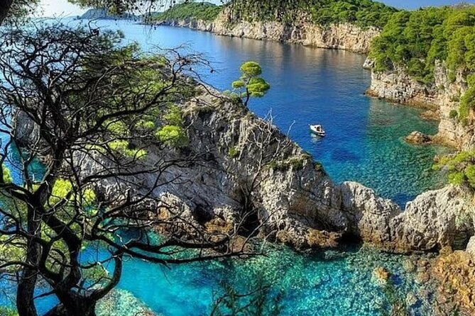 private-half-day-speedboat-tour