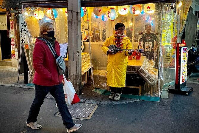 private-half-day-tour-colorful-and-busy-street-in-central-tokyo