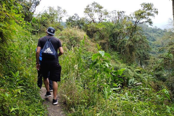 private-half-day-tour-combeima-canyon-hike