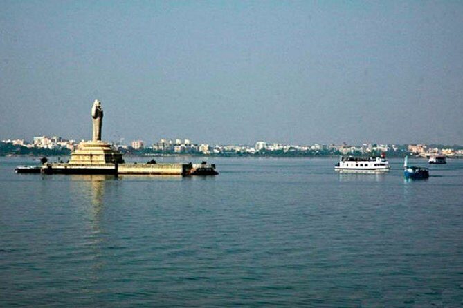 Private Half Day Tour: Dinner cruise, Old city shopping ride & Laser show - Who Would Enjoy This Tour?