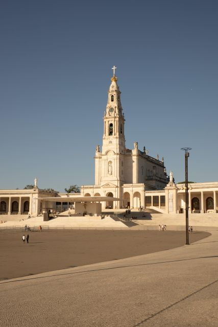 private-half-day-tour-in-fatima-sanctuary