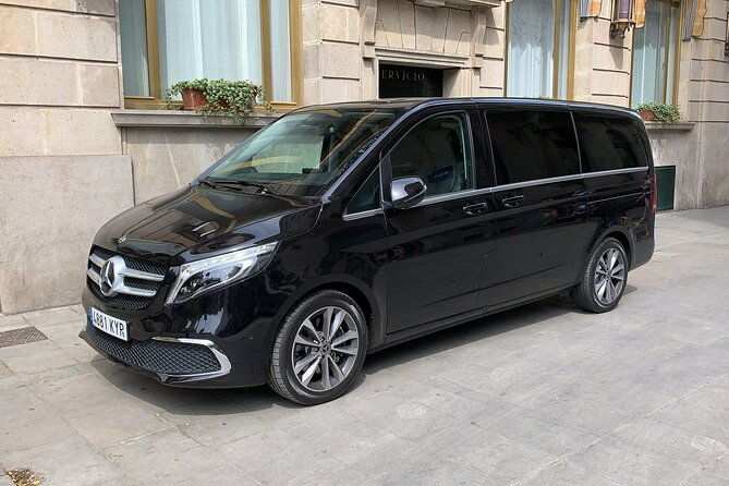 private-half-day-tour-in-monserrat-with-driver