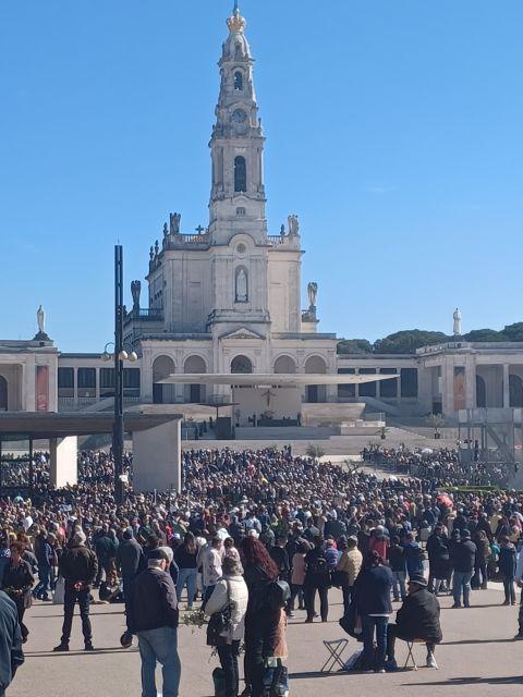 private-half-day-tour-of-fatima-and-the-shepherds-village