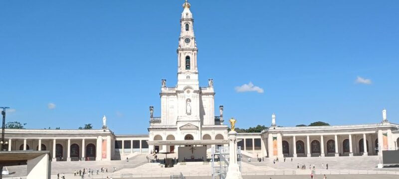 private-half-day-tour-of-fatima-and-the-shepherds-village