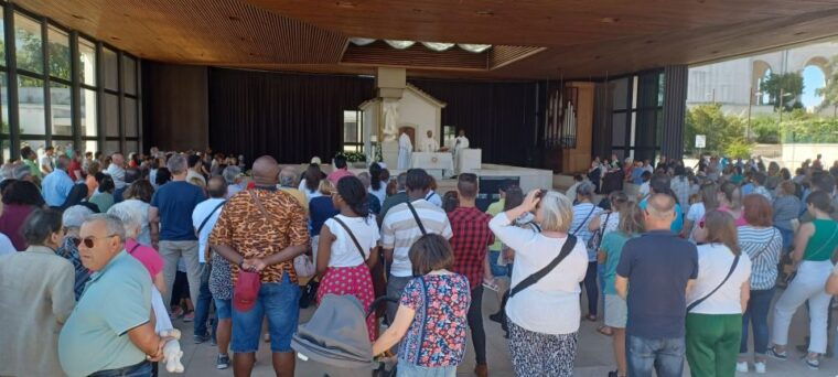 private-half-day-tour-of-fatima-and-the-shepherds-village