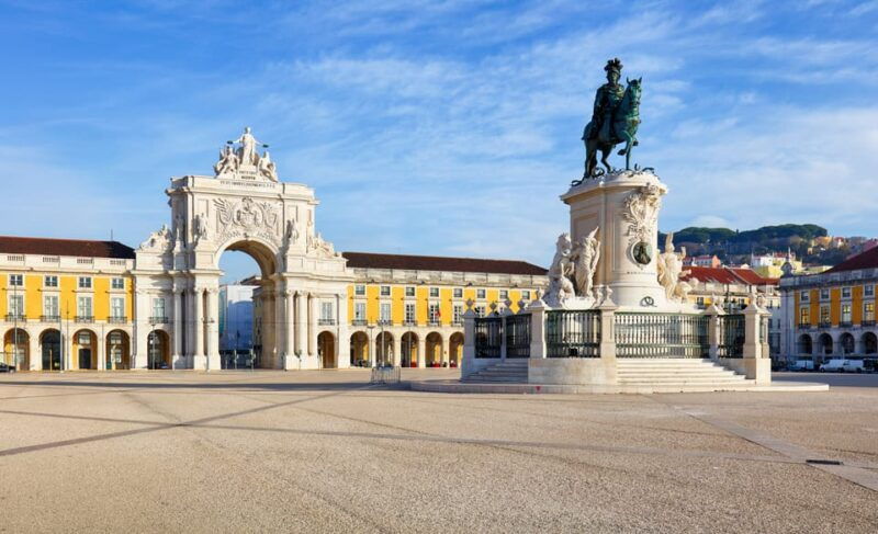 private-half-day-tour-of-historic-lisbon-3