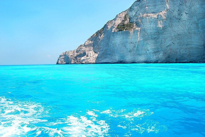 private-half-day-tour-of-navagio-beach