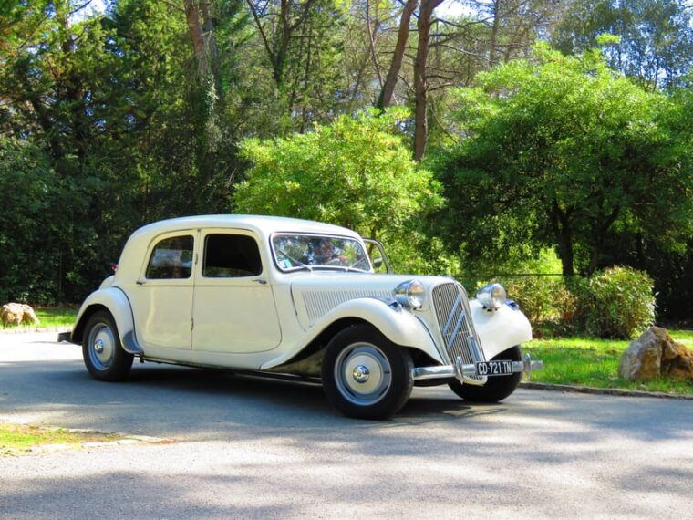 private-half-day-tour-of-the-french-riviera-in-a-vintage-car