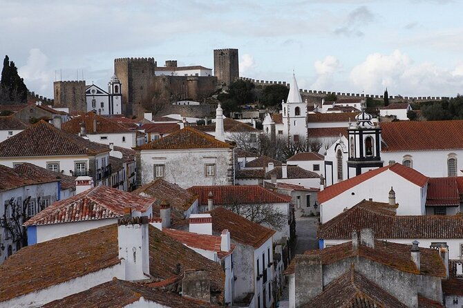 private-half-day-tour-to-obidos-and-nazare-2