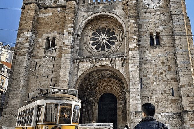 private-half-day-tour-to-the-city-center-of-lisbon