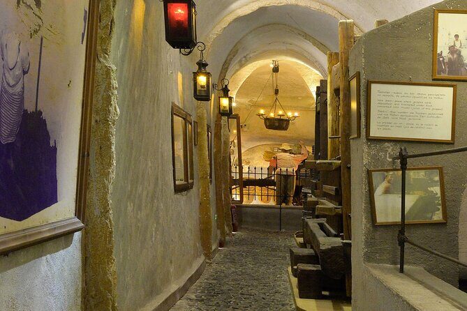 Private Half Day Tour with Wine Tasting in Santorini - FAQ