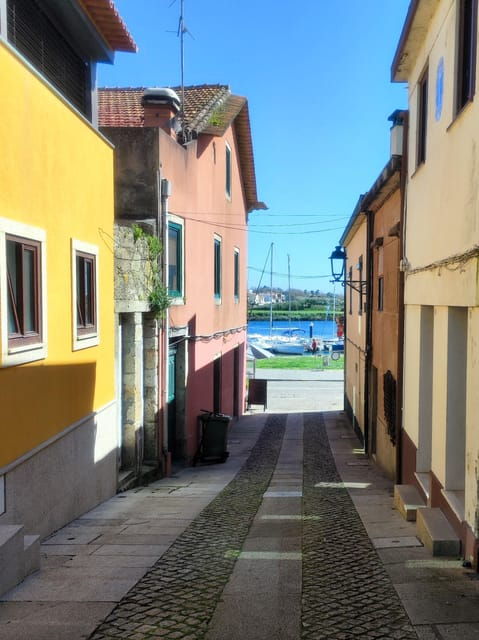 private-half-day-tuktuk-tour-all-around-vila-do-conde