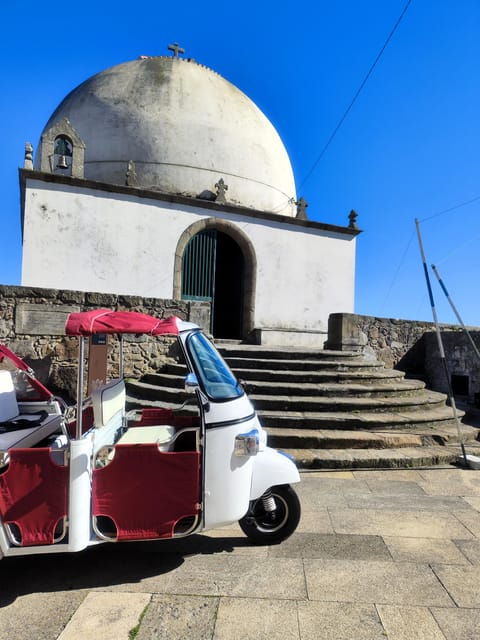 private-half-day-tuktuk-tour-all-around-vila-do-conde