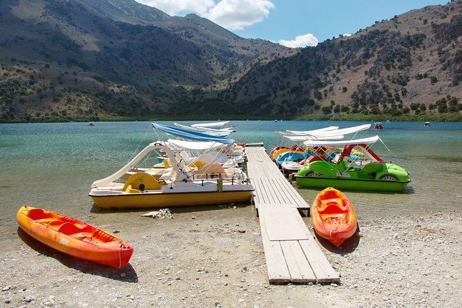 private-half-day-wine-and-olive-oil-tasting-kournas-lake