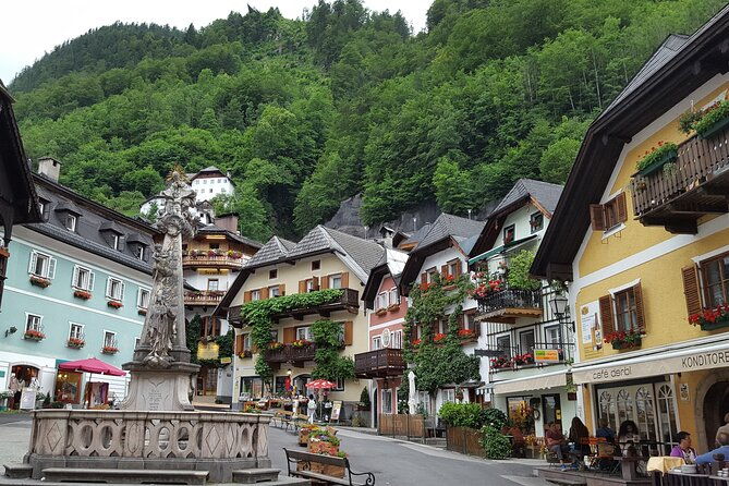 private-hallstatt-round-day-trip-and-picnic-in-alps-from-prague-2