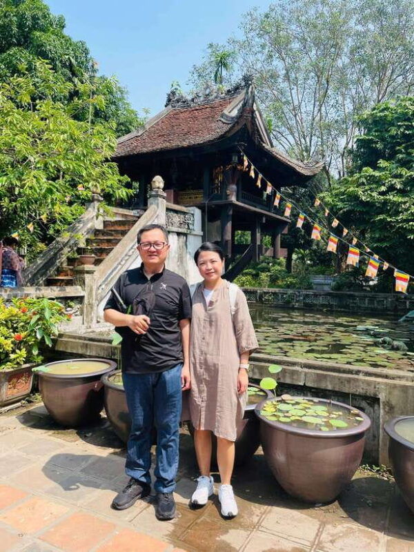 private-hanoi-city-half-day-with-guide-train-street